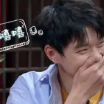 娱乐圈吃瓜群众官宣了吗,吃瓜群众见证明星恋情公开时刻